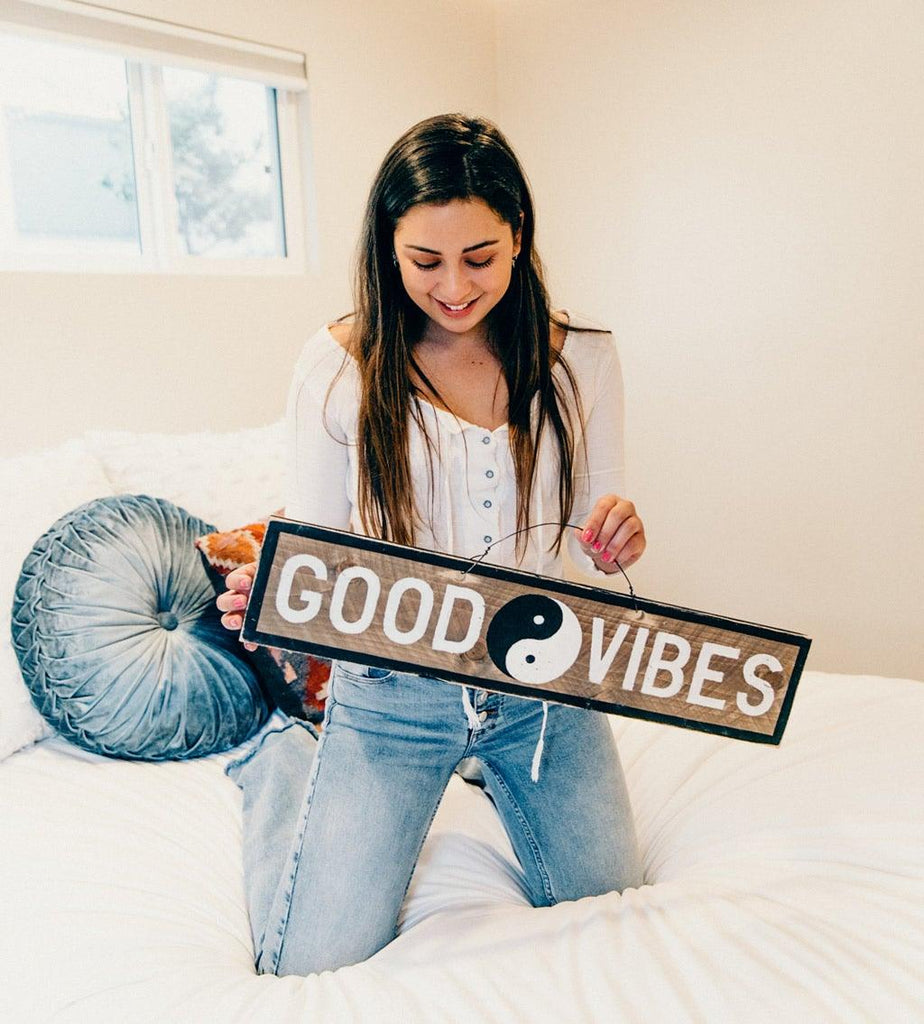 GOOD VIBES with Yin Yang - Weathered Signs