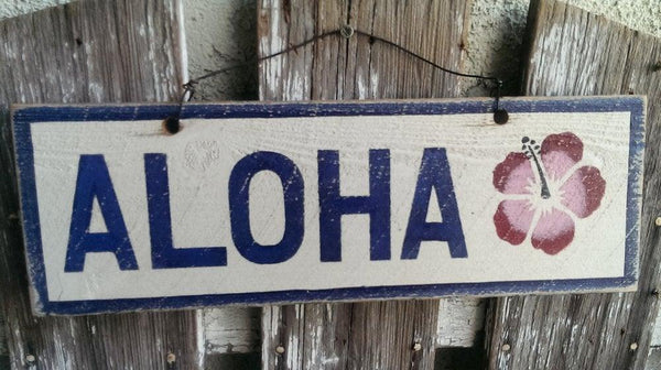 Aloha Collection Sign ALOHA with Hibiscus (Large) – Weathered Signs